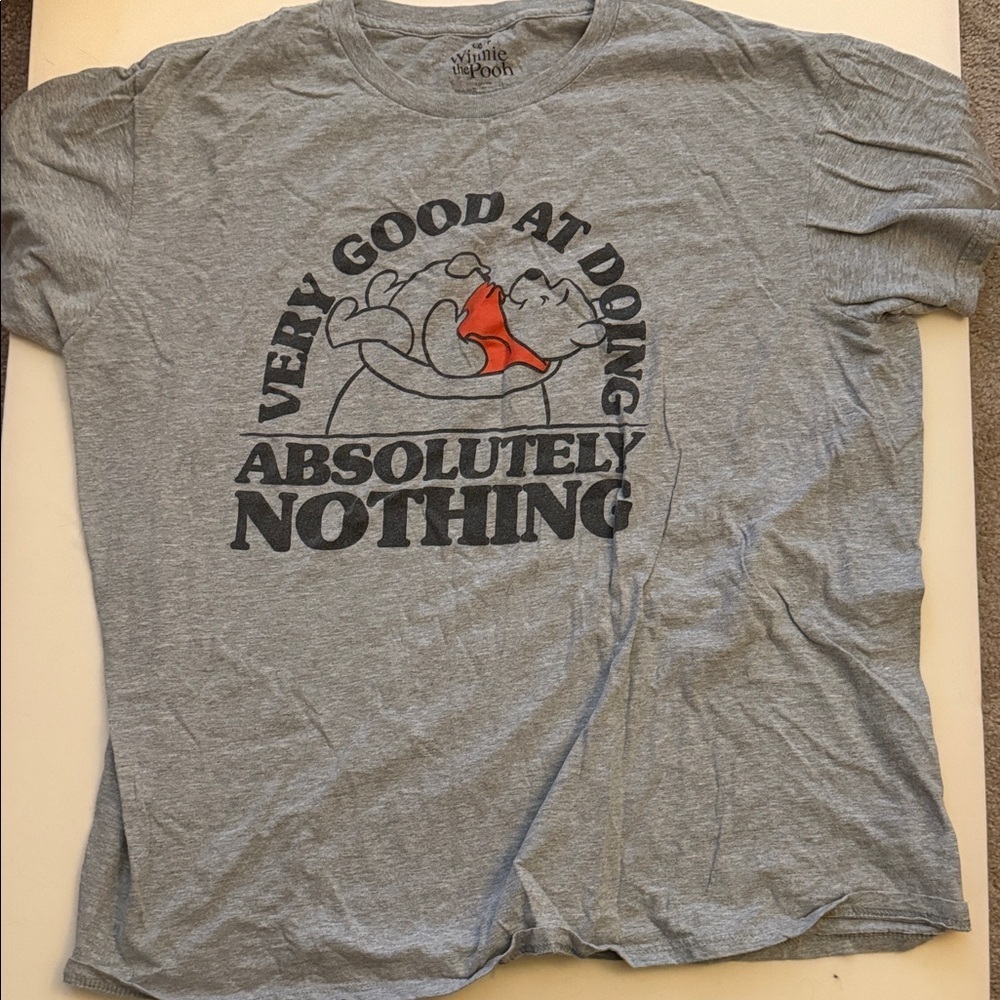 Vintage Gray Winnie the Pooh Graphic Tee